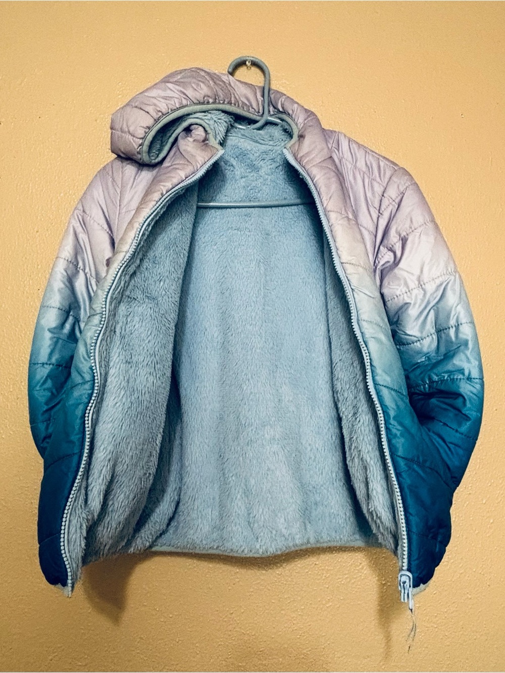 Girl’s-Kids EDDIE BAUER blue with lavender reversible puffer jacket with hoodie